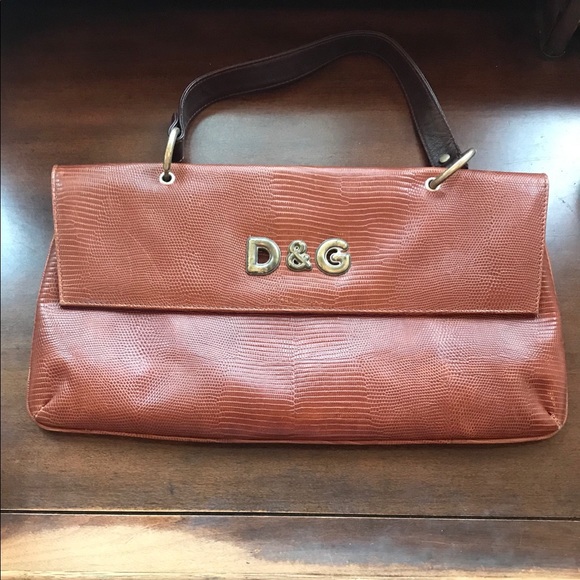 Dolce & Gabbana Handbags - 🚨 Dolce&Gabbana Embossed Tote Brown Leather Clutch🚨